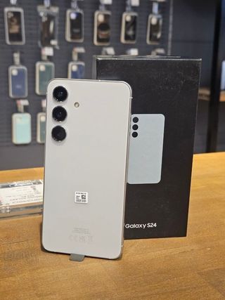 SAMSUNG S24 256GB ARGENTO 96% BATTERIA