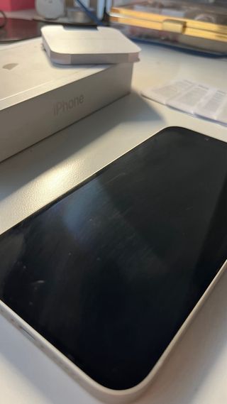 iPhone 13 128GB Starlight Libre