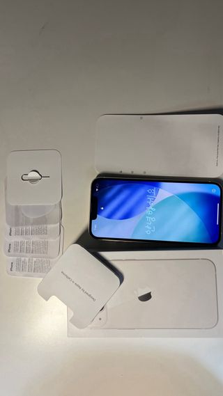 iPhone 13 128GB Starlight Libre