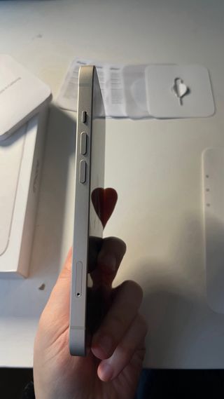 iPhone 13 128GB Starlight Libre