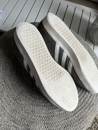 Adidas Gazelle Talla 43 1/3 Gris/Blanco