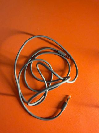 Auricolari Beats Studio Pro Grigi e Bianchi