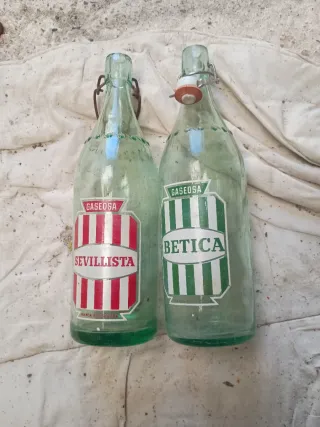 Botellas Gaseosa Betica Sevillista