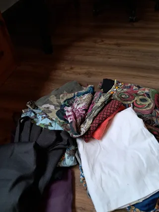 Conjunto di abbigliamento vintage da donna