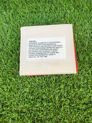 Portafoglio Diesel con chiusura, beige e rosso