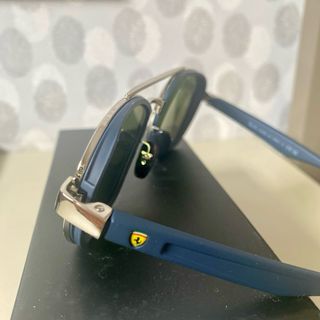 Gafas Ray-Ban Ferrari Azules y Doradas