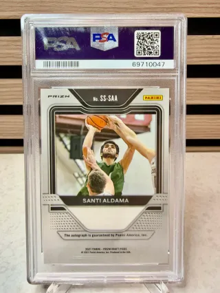 Cromo NBA Draft 2021 firmado Santi Aldama PSA 10