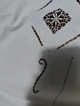 Tovaglia in lino ricamata a mano cm 240x85 altare