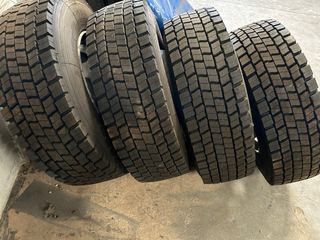 4 Neumáticos Camión nuevos 315/70R22.5 con llanta