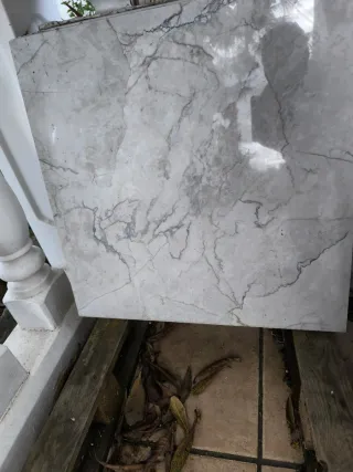 Plaquetas mármol 60x60