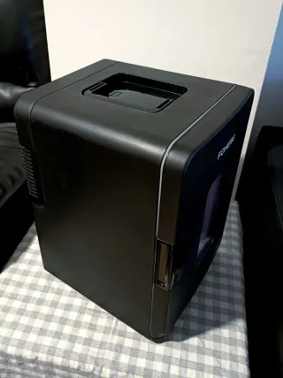 Mini nevera portátil 15L frío/calor 12V/220V Negro