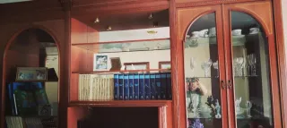 Silla de comedor de madera azul