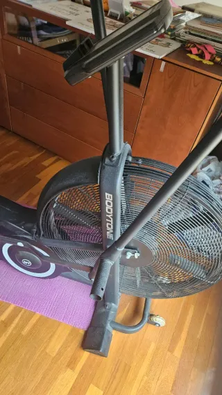 Bicicleta Air Bike BODYTONE zro v1