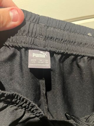 Pantalón corto Puma negro y amarillo