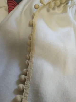 Capa Fallera Niña Cruda/Crema Talla Única