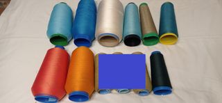 Hilos industriales espuma overlock