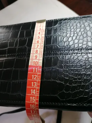 Zaino Carpisa nero effetto coccodrillo