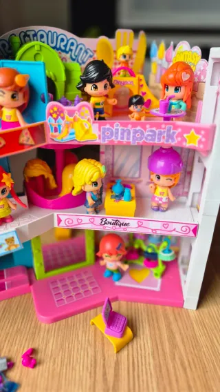 Centro Comercial Pinypon con Accesorios