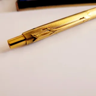 Bolígrafo Parker Dorado Estuche