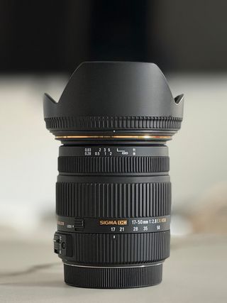 Cámara Canon EOS 77D + Objetivos