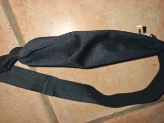 Marsupio fitness Freddy nero.     Costo 19,90€