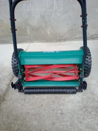 Cortacésped manual Bosch AH M 38 S