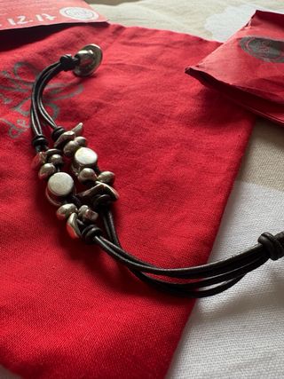 Pulsera Uno de 50 Plata y Cuero