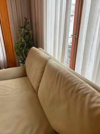 Sofá de 2 plazas de antelina verde