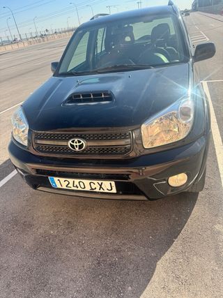 Toyota RAV4 2004