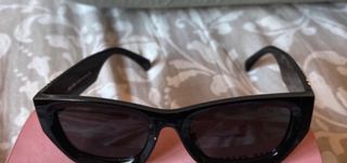 Gafas de sol Miu Miu negras