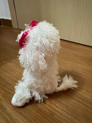 Peluche cane Barbie bianco