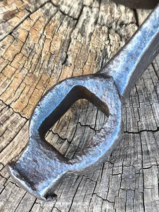 Cabeza de Hacha catalana antigua de forja