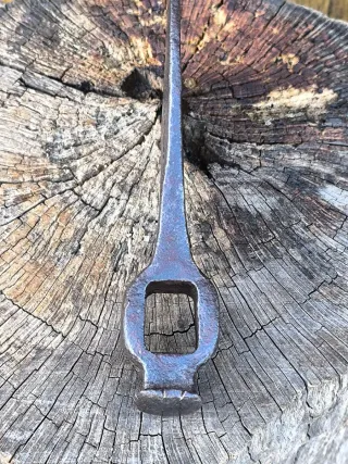 Cabeza de Hacha catalana antigua de forja