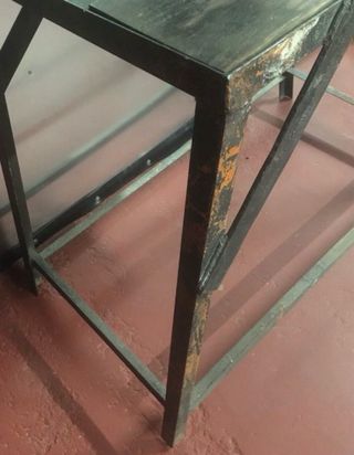 Mesa industrial vintage metal y madera