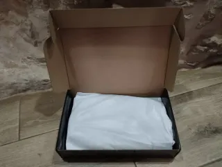 Grifo de cocina flexible negro y plateado