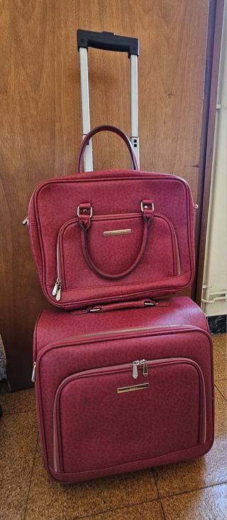 Set de Maletas de Viaje Rojas