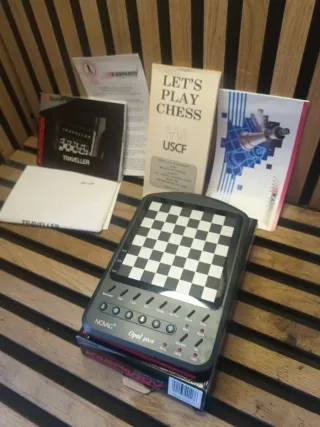 Ajedrez Electrónico Saitek Traveller Kasparov