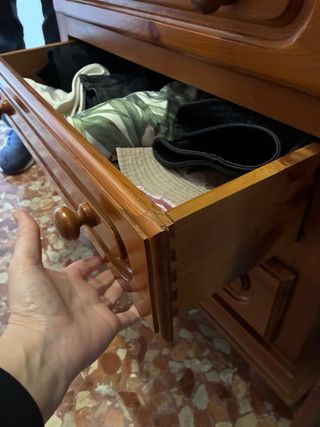 Cómoda de madera con 6 cajones