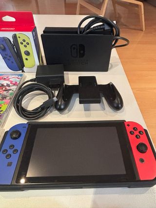 Nintendo Switch Azul y Rojo