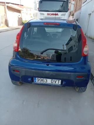 Peugeot 107 2006