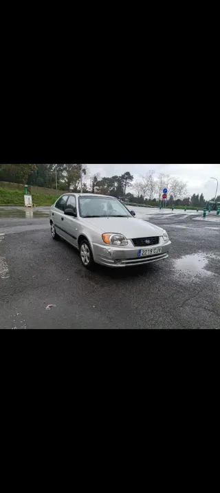 Hyundai Accent 2003 pegatina medio ambiental B