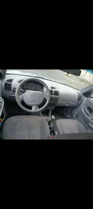 Hyundai Accent 2003 pegatina medio ambiental B