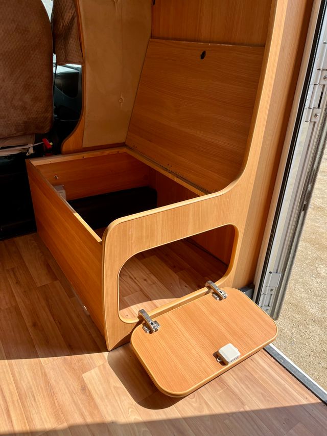 Autocaravana Ford Transit Chausson Flash03 6plazas