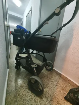 Cochecito de bebe Maxicosi y capazo