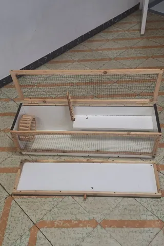 Jaula para hámster de madera y malla