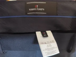 Traje de hombre azul