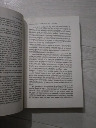 Viaje a través del cristal