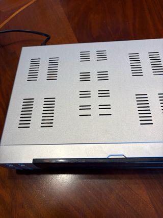 TV Sony Bravia 32" + Receptor Satélite Boston