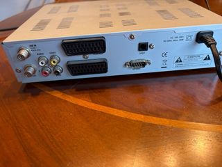 TV Sony Bravia 32" + Receptor Satélite Boston