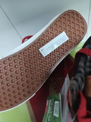 Zapatillas Vans Talla 42.5 nuevas